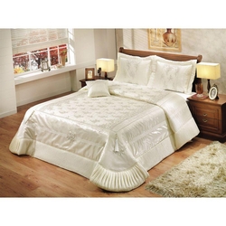 Walls Home Zumrut Fransiz Dantel Islemeli Abiye Cift Kisilik Yatak Ortusu Takimi Krem Evidea
